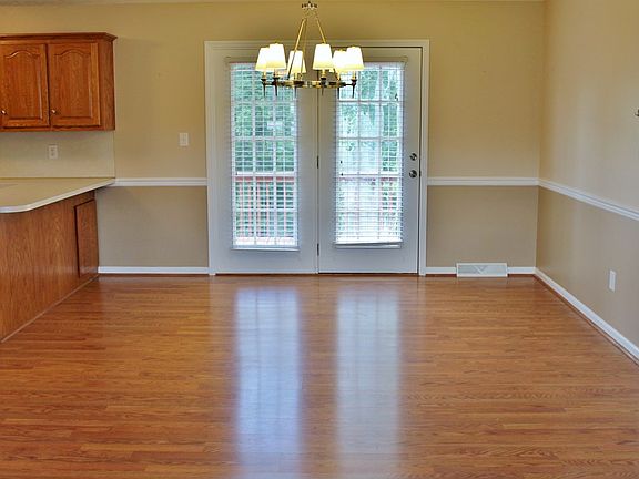 4th image of 188 Talbott Dr