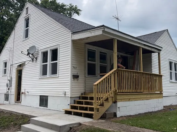907 Avenue G, Sterling, IL 61081