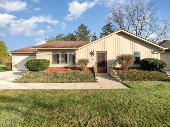 13 Commons West Ct, Saginaw, MI 48603