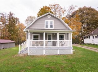 654 N Liberty Rd, Grove City, PA 16127