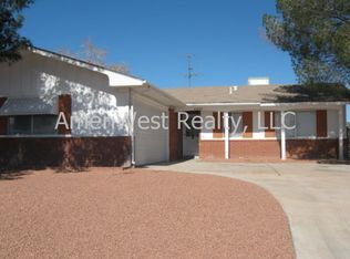 6520 Dinning Ave, Las Vegas, NV 89107