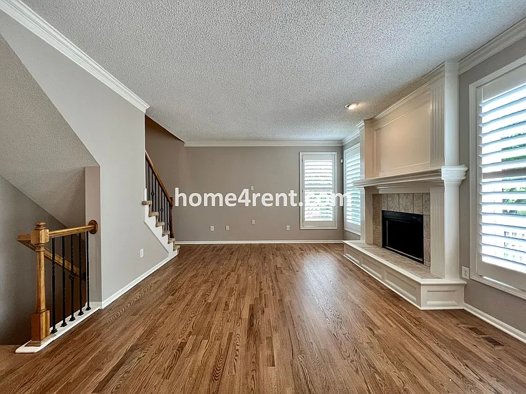 14068 W 147th Pl — Photo 8