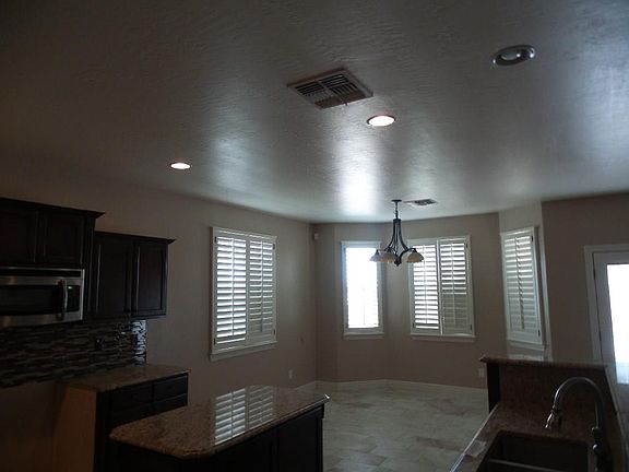 5th image of 12377 Stansbury Dr