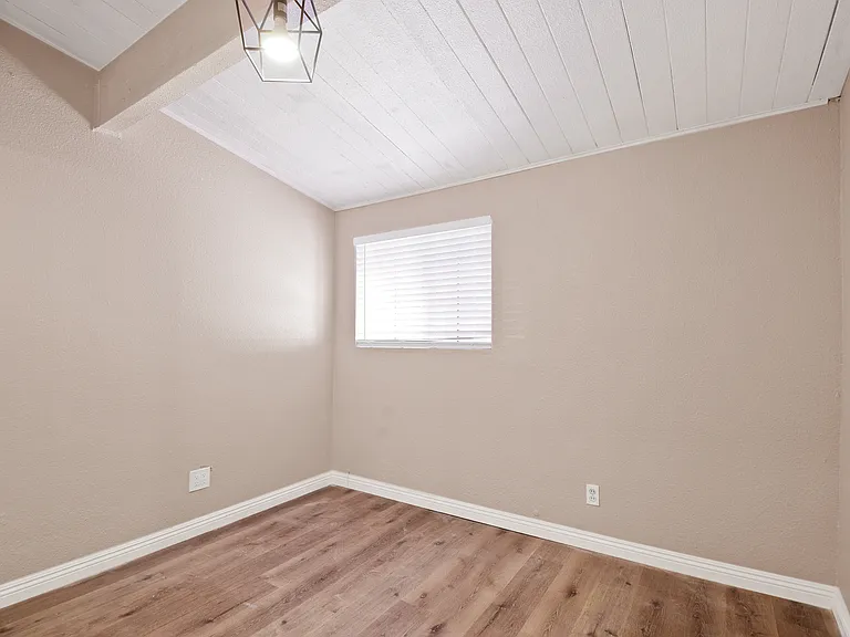 17035 E Groverdale St — Photo 6