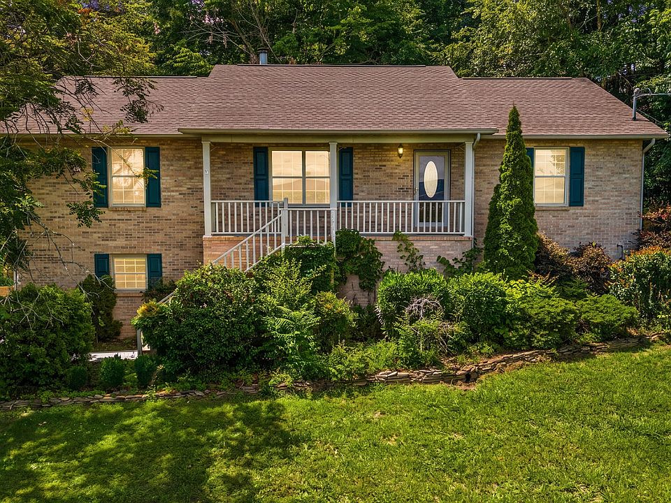 1st image of 716 Whippoorwill Cir