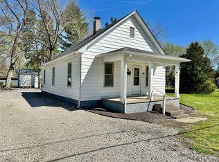 209 Division St, Taylor Springs, IL 62089