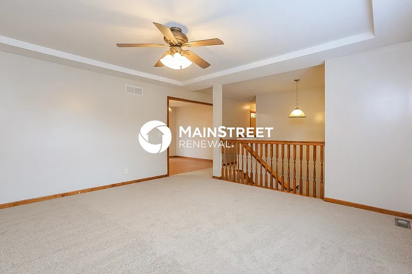 2215 Glenside Rd — Photo 3