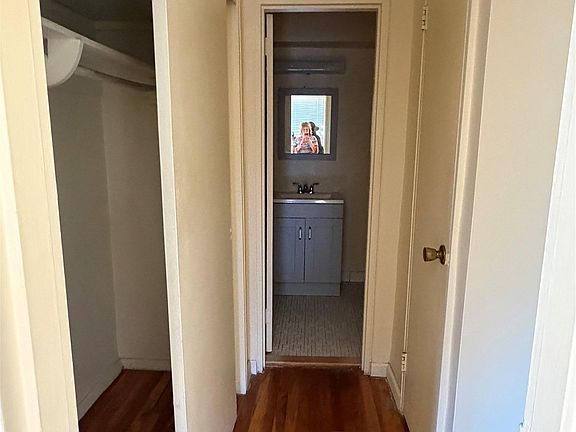 5th image of 8410 153rd Avenue #3F