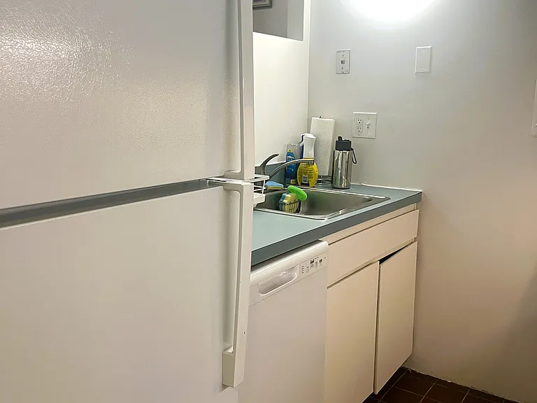 10 Thacher St #107 — Photo 5