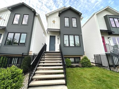 2528 W Polk St, Chicago, IL, 60612