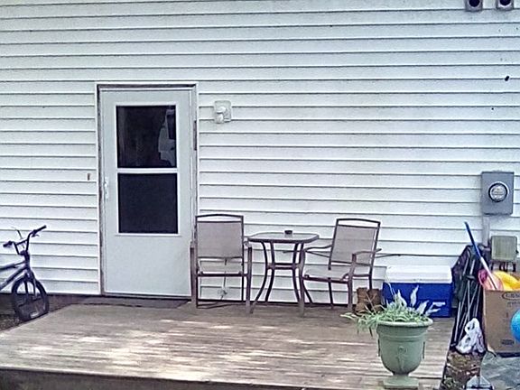 4th image of 1017-19 Burton St