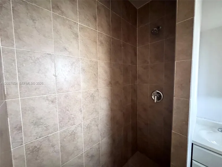 8440 NE 1st Ave #2 — Photo 5