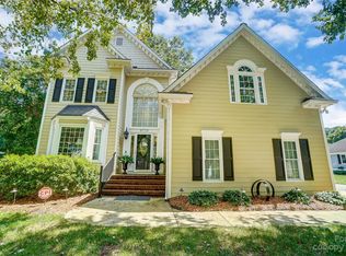 9713 Harris Glen Dr, Charlotte, NC 28269