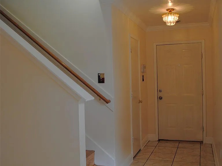 3910 Starbridge Pointe Ln — Photo 18