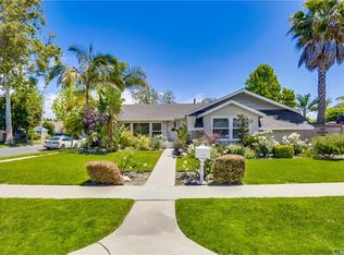 3001 Rowena Dr, Rossmoor, CA 90720