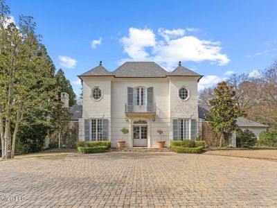 106 Meadowbrook N, Jackson, MS, 39211