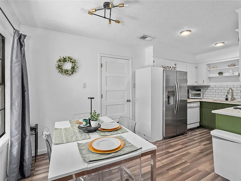 3511 Pecos Ct — Photo 11