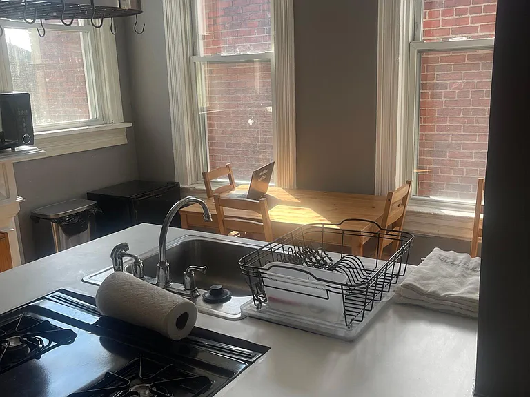 89 S 15th St #2 — Photo 8