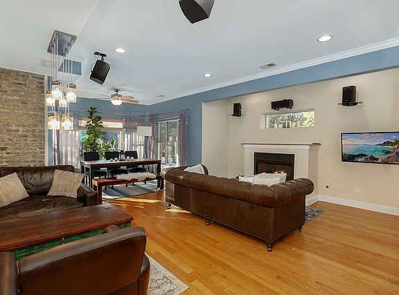 4th image of 4457 N Magnolia Ave APT 1
