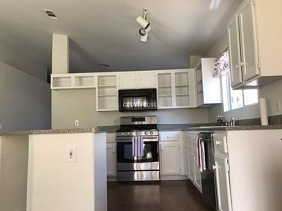 5th image of 4073 Lucas Ave