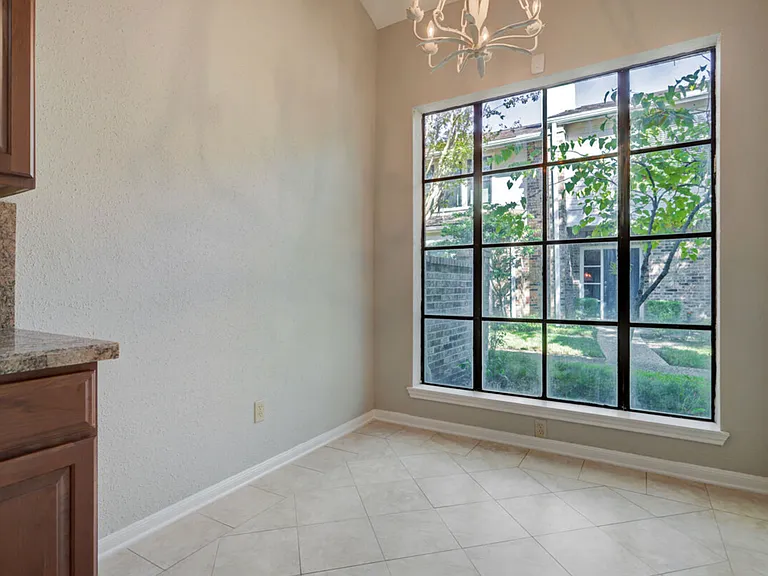 1444 Bering Dr — Photo 6