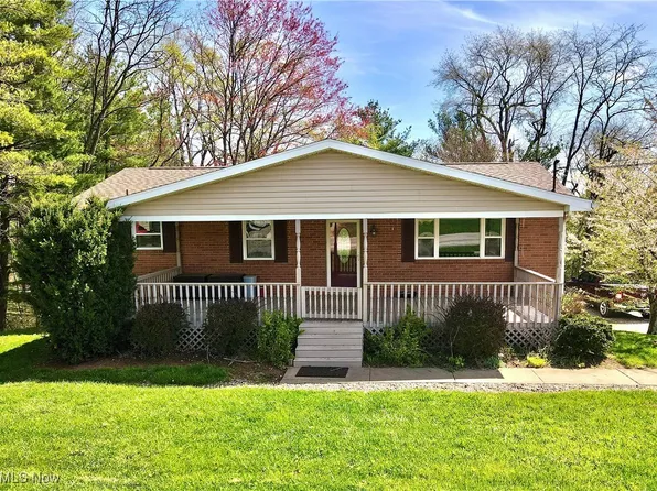 390 Wynncrest Dr, Marietta, OH 45750