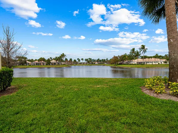 821 Niemen Drive, Palm Beach Gardens, FL 33410