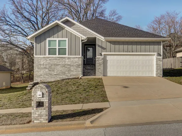 969 E Lakota Street, Nixa, MO 65714