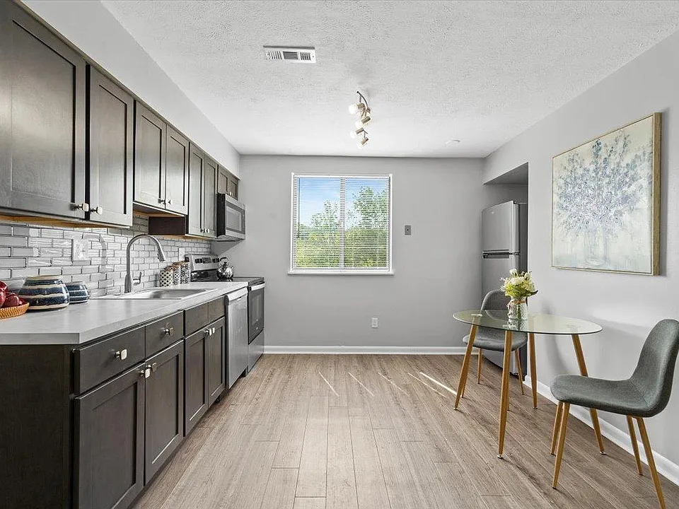 Shaler Highlands Apartments