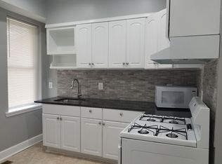 522 Lyndhurst St, Baltimore, MD 21229