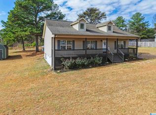 95 Summit Dr, Hayden, AL 35079