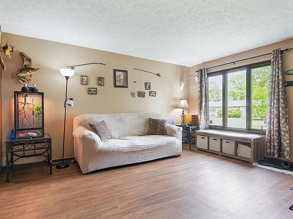 3rd image of 5787 Paula Ave
