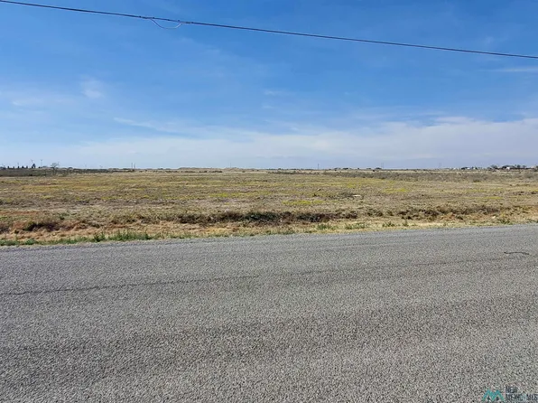 R 515 North St #26, Artesia, NM 88210