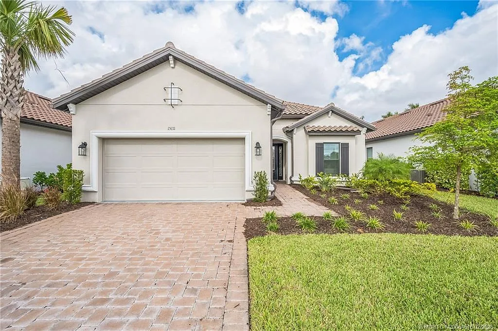3 bed, 3.0 bath, 2413 sqft, $15,000 — Photo 1