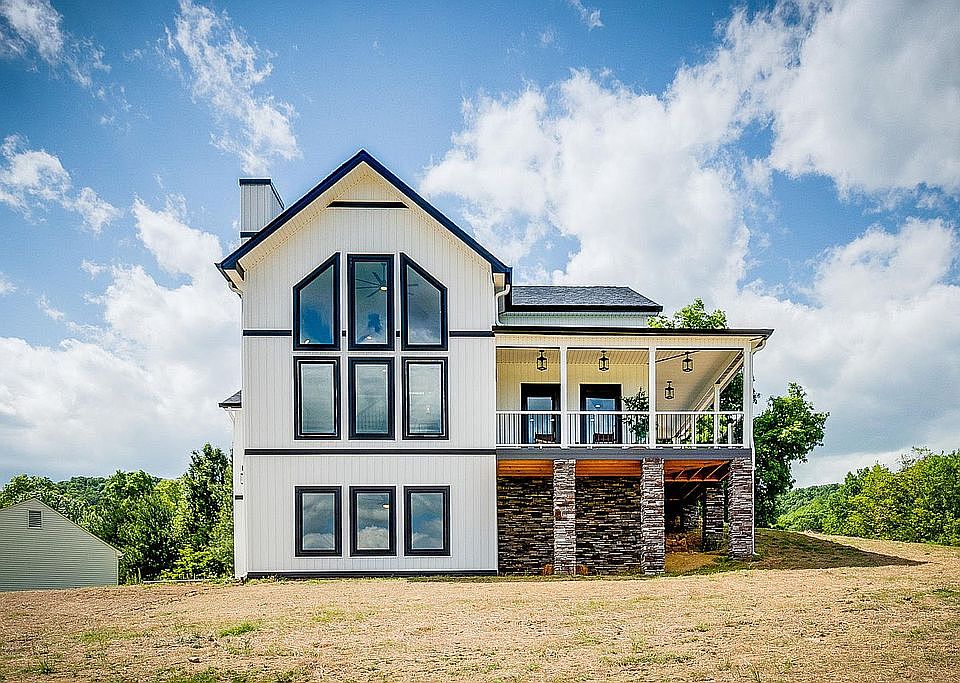 1st image of 5017 Serenity Dr