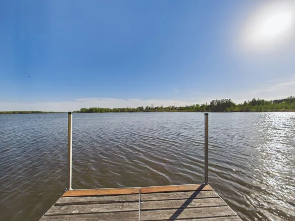 28768 Lakewood Dr NW, Isanti, MN 55040