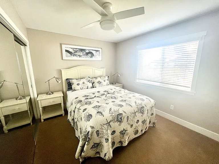1844 Grand Ave #4 — Photo 22