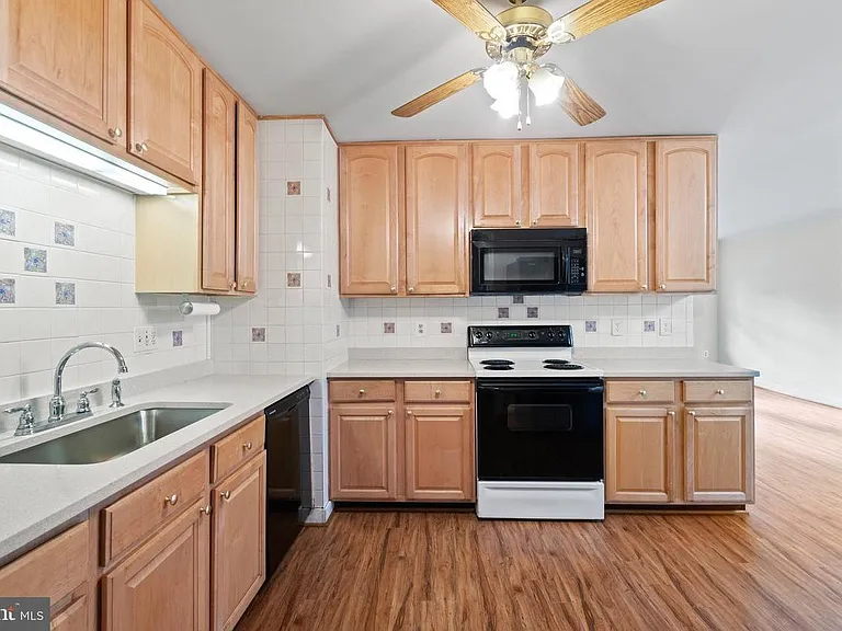 1042 S Ironwood Rd — Photo 27