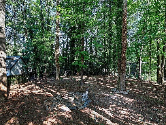 5th image of 2505 Rolling View Dr SE