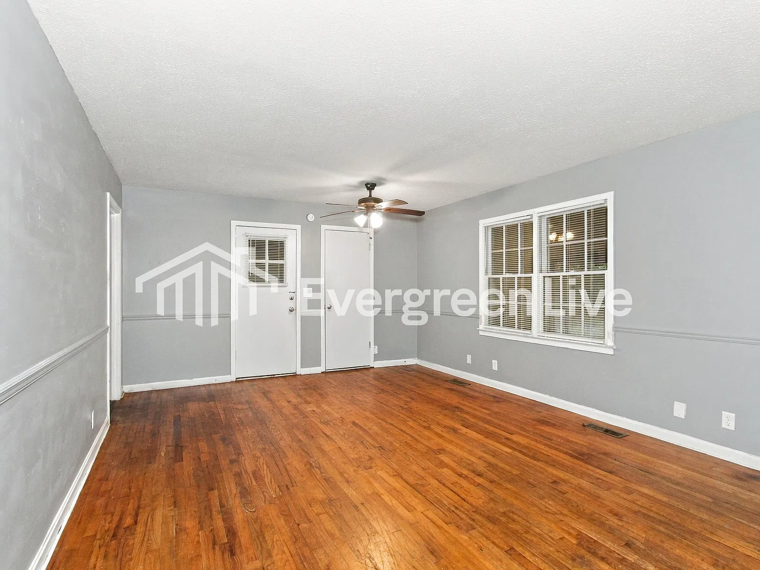 3 bed, 1.0 bath, 1485 sqft, $1,295 — Photo 2