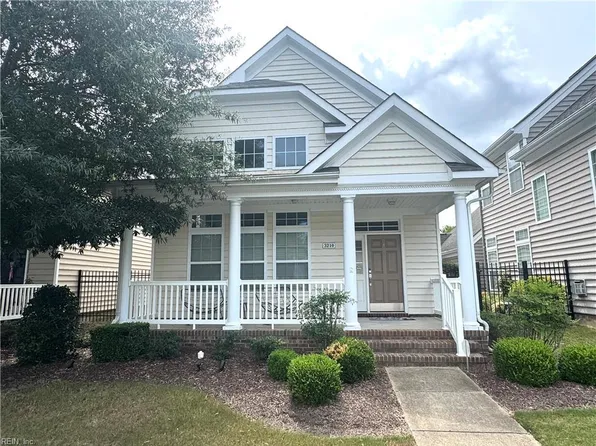 3210 Duke Of Glouchester Dr, Suffolk, VA 23434