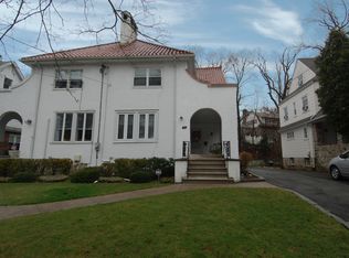 152 Storer Ave, New Rochelle, NY 10801