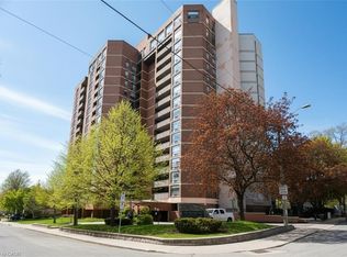 222 Jackson St W #702, Hamilton, ON L8P4S5