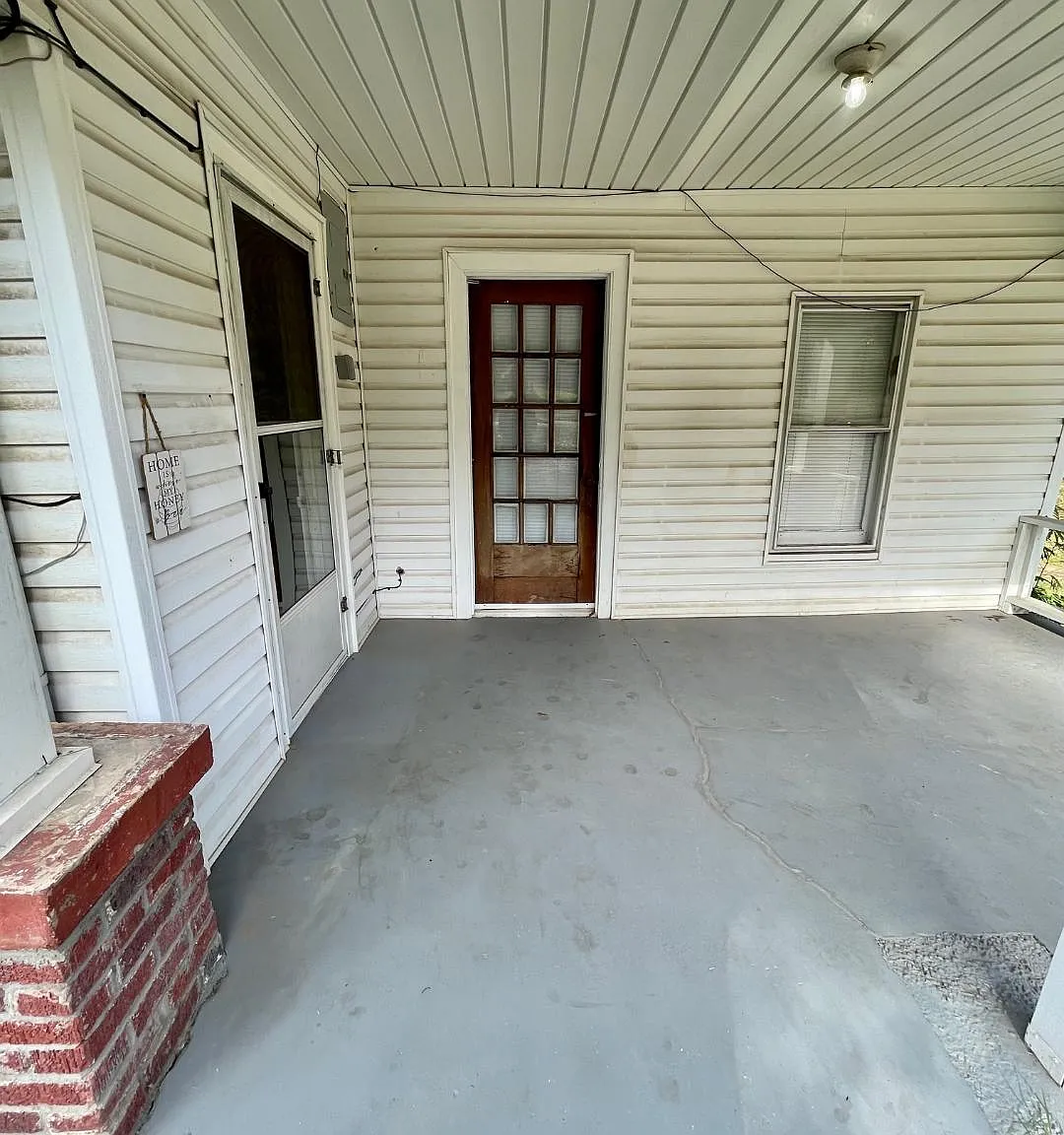1 bed, 640 sqft, $950 — Photo 2