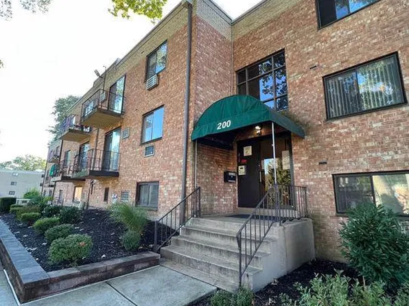 1575 W Street Rd, Warminster, PA