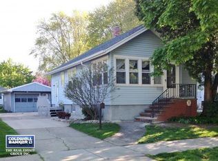 1033 Elmore St, Green Bay, WI 54303