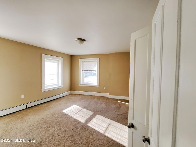 3rd image of 12 Westerlo Street