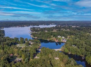 1564 Cherokee Rd E, Crossville, TN 38572