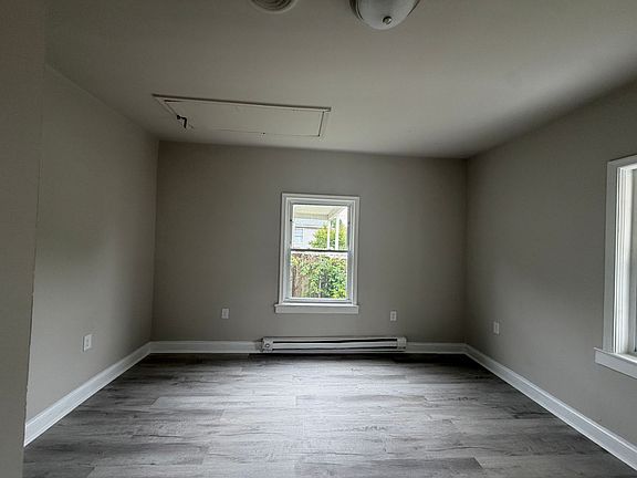 5th image of 2208 Keswick Ave