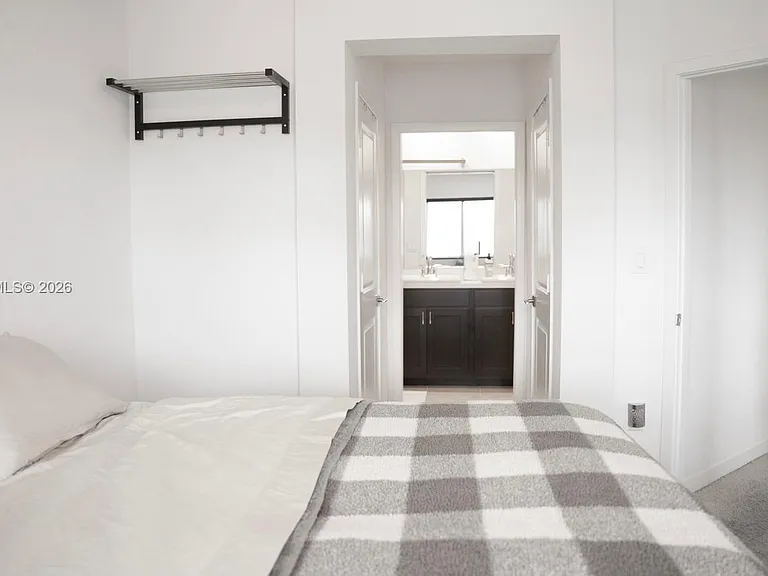 1202 NW 208th Ter #1202 — Photo 13